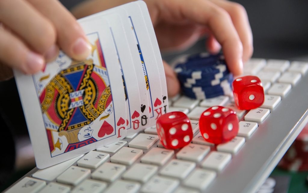 Learn the Rules of Online Craps and Start Rolling Like a Pro